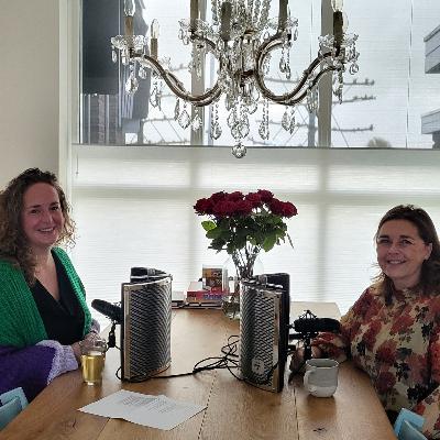 Marleen: “Ik mocht in het ziekenhuis bevallen waar Hans op de IC lag” Marleen: “Ik mocht in het ziekenhuis bevallen waar Hans op de IC lag”
