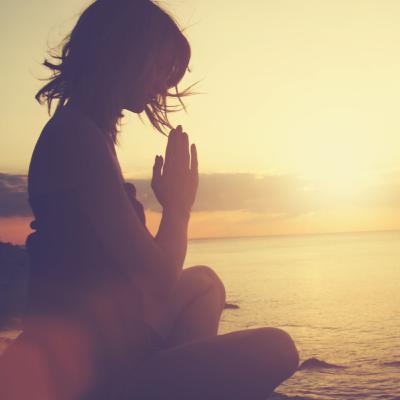 E46: Йогата като лечител на душата и тялото - разговор с Биляна Савова E46: Йогата като лечител на душата и тялото - разговор с Биляна Савова