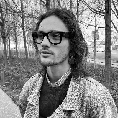 Episode 102 : Baptiste Théry-Guilbert : "Ecrivain, P.D, marseillais. C'est bien. Ça me convient" Episode 102 : Baptiste Théry-Guilbert : "Ecrivain, P.D, marseillais. C'est bien. Ça me convient"