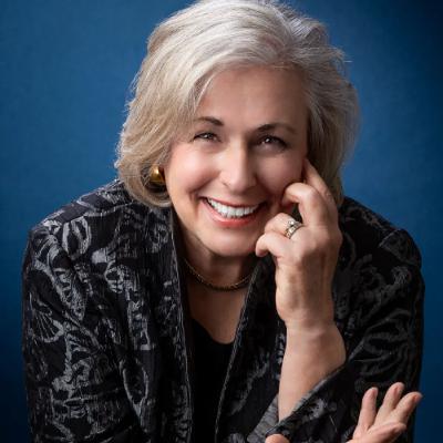 Ep. 126 - Job Hugging - Hanna Hasl-Kelchner