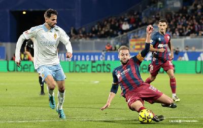 Escucha la tertulia de SER Deportivos con el análisis de la derrota de la SD Huesca Escucha la tertulia de SER Deportivos con el análisis de la derrota de la SD Huesca