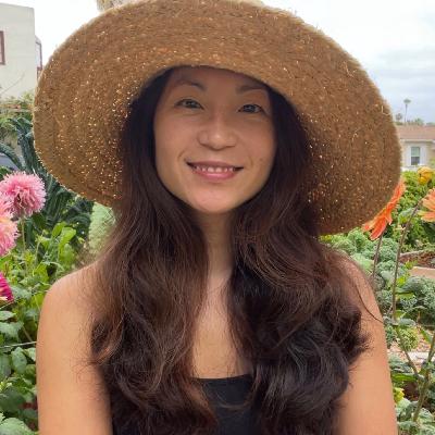 You Grow, Girl with Gardening Whiz Angela Shin You Grow, Girl with Gardening Whiz Angela Shin