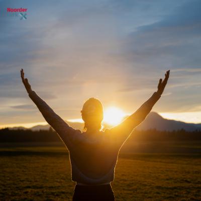 Wie bent U? - God heeft een Naam Wie bent U? - God heeft een Naam