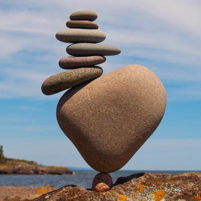 E8 - Liminal Spaces and the Power of Quietude, with Jenn Hirsch