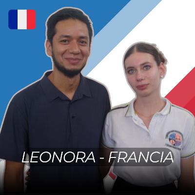 Sobreviviendo a prepa mexicana como estudiante francesa (bromas, amistades, amor)- Leonora