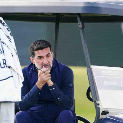 Hoy nos montamos unas novelitas muy interesantes... Hoy nos montamos unas novelitas muy interesantes...