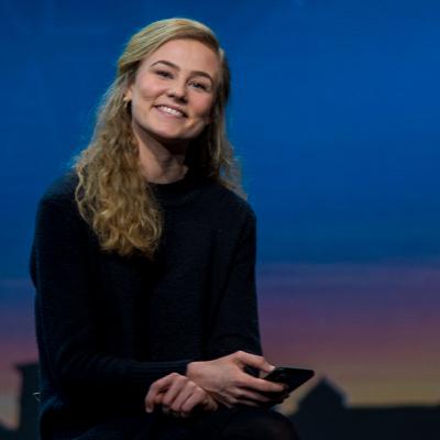 #19 SAM-tale med bioingeniør Rebekka Svanes Nilsen om fascinasjon over bittesmå ting, om den innbilte konflikten mellom naturvitenskap og tro, og om det å lese Bibelen 5 ganger på 1 år