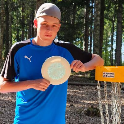 Lär känna Wiggo Kvist som drömmer om att spela på ledarkorten på de större tävlingarna.