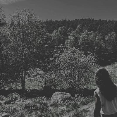 Why do we feel lonely? is loneliness diffrent from aloneness? Why do we feel lonely? is loneliness diffrent from aloneness?