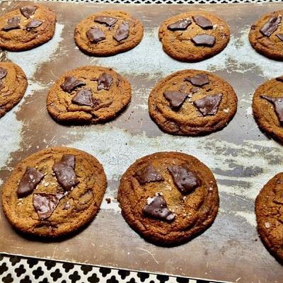 How to avoid a soggy bottom in a retro biscuit