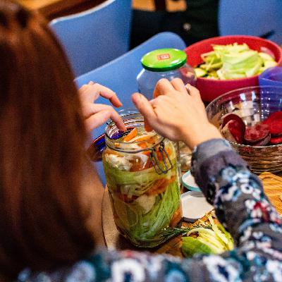 Küchen-Trend: Lebensmittel fermentieren - So schmeckt's richtig lecker Küchen-Trend: Lebensmittel fermentieren - So schmeckt's richtig lecker