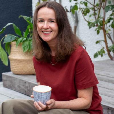 333: How to sleep better with Lorna MacDonald