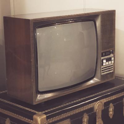 The Magick of Parasocial Relationships (S3E2) The Magick of Parasocial Relationships (S3E2)