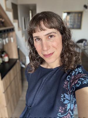 Episode 29: Thresholds: Ava Aviva Avnisan