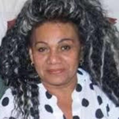 Ex-chacrete é presa ao tentar alugar imóvel usando nome falso.
