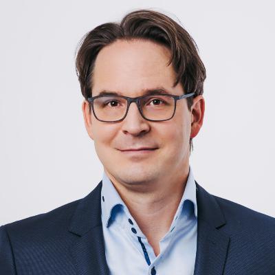 Generation Hotelier - Peter Hense, der Hotelanwalt (Spirit Legal) im Gespräch mit Zeèv Rosenberg und Alex Obertop Generation Hotelier - Peter Hense, der Hotelanwalt (Spirit Legal) im Gespräch mit Zeèv Rosenberg und Alex Obertop