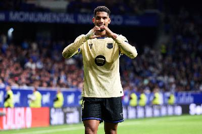 "Ens eduquen des de petits per ocultar el dolor i el plor, calen més espais de seguretat i no tants silencis emocionals"