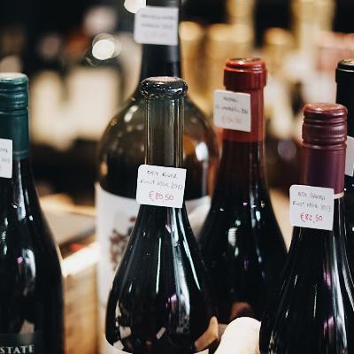 Qual a diferença de vinho de R$ 100 para um de R$ 1.000?