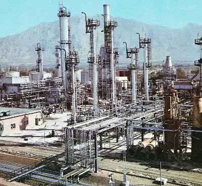 S8 Ep313: Guest: Brandon Weichert. Turmoil in Iran threatens China's energy security, as Beijing receives roughly 70-80% of Iranian oil. Weichert suggests Russia and China are using the crisis to test anti-Starlink technologies. Furthermore, the regime might import