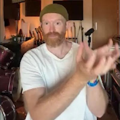 #49 (video) - Newton Faulkner talks getting out of his way, his breakthrough, and more