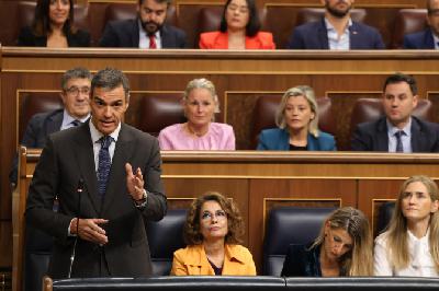 Pedro Sánchez critica la reacción de Moreno a la crisis del cribado del cáncer de mama: "Mentiras, manipulación, mala gestión y desprotección"
