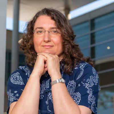 "What's in Those Plastics, Anyway?" with Professor Susannah Scott of UC Santa Barbara