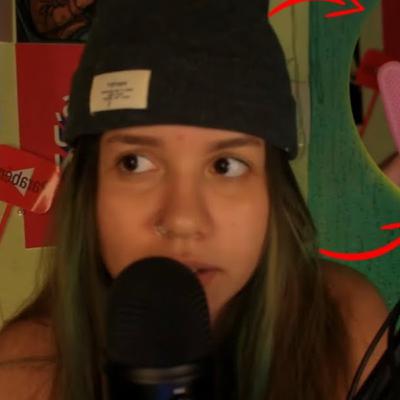 Mão + Microfone = MÃOCROFONE ASMR???