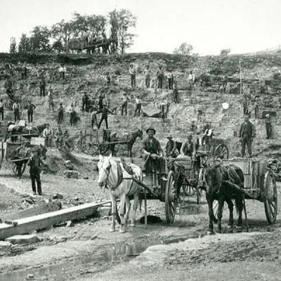 57: PREVIEW. Contrasting US and Canadian Views on Xi Jinping's Conciliatory Stance. Conrad Black discusses the differing opinions in Canada versus the United States regarding Xi Jinping's recent presentations and meetings, including one with Mr. Carney. Black