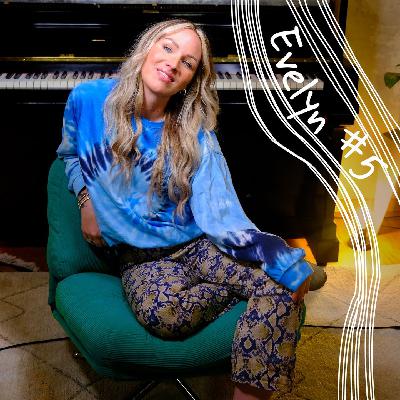Evelyn Weigert: Von Textunsicherheit, Coverband Crimes und Nostalgie