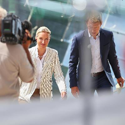 Sommerinterviews in ARD und ZDF - Überholtes Theater oder journalistische Chance?