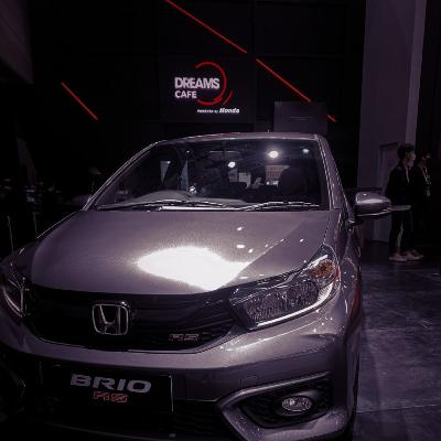 Cerita Pengalaman Mobil Pertama bersama Arief Bagusprasetyo Cerita Pengalaman Mobil Pertama bersama Arief Bagusprasetyo