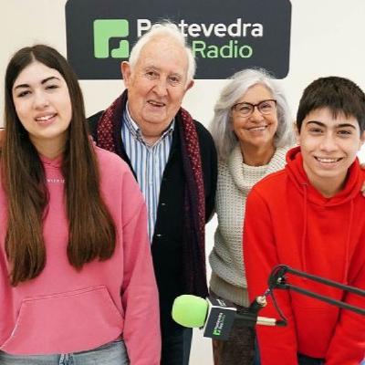 De charla entre abuelos y nietos