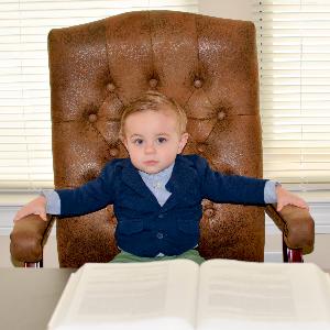 MiAGon - 16 - Consult The Child Within