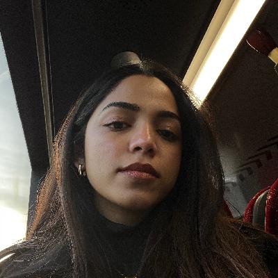 Moving Abroad & Finding My Feet in the UK