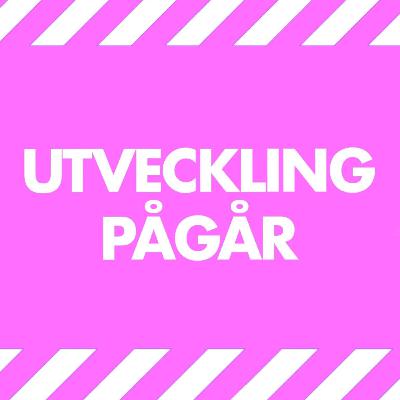 Höstsmocka och Malin sväljs av garderoben Höstsmocka och Malin sväljs av garderoben