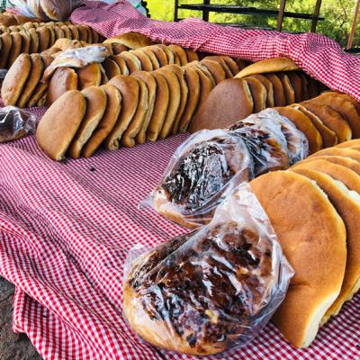 Santa María y su pan de mujer