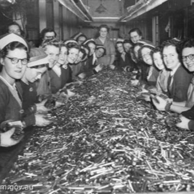 Pourquoi le capitalisme mène-t-il à la guerre ? Pourquoi le capitalisme mène-t-il à la guerre ?