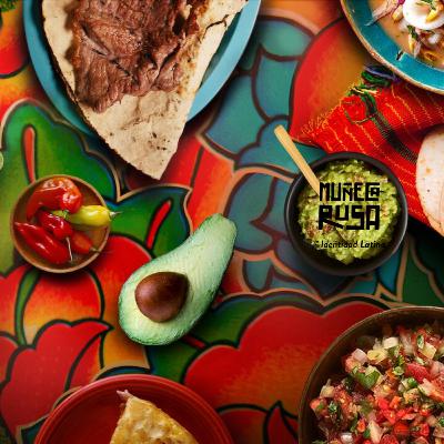 Muñeca Rusa es Identidad Latina: Street Food Latinoamérica (S2C4)