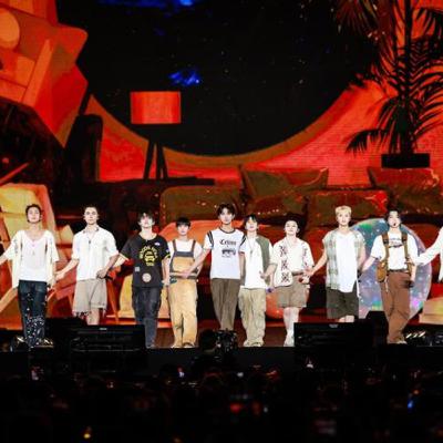 Part 1: Seventeen wraps up global tour in Bangkok, attracts over 1 mil. fans in total