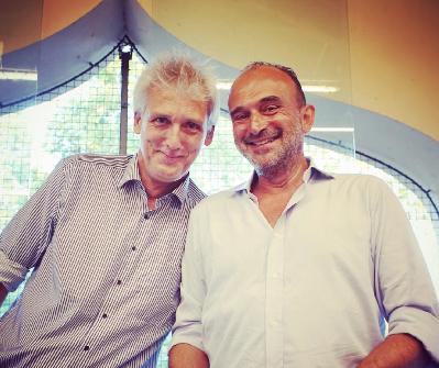 Con il Prof. Luciano Fadiga. Neuroni a specchio e empatia. Con il Prof. Luciano Fadiga. Neuroni a specchio e empatia.