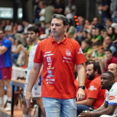 Entrevista con Javier Fernández 'Jabato', entrenador del Cisne Colegio Los Sauces, en A LA MADERA