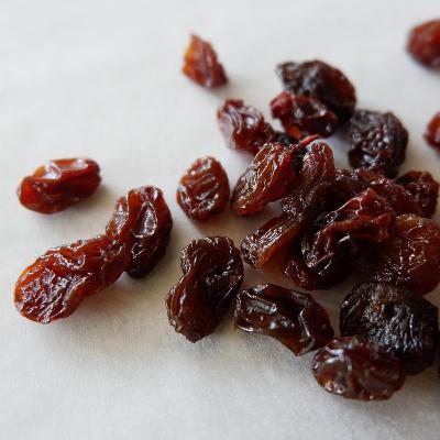 5MM UNPOPPYWOPPY - RAISINS IN SALADS