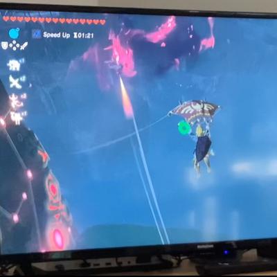 video ~ botw, exploring the castle {finding the shrine, defeating guardians, dying 🤣}