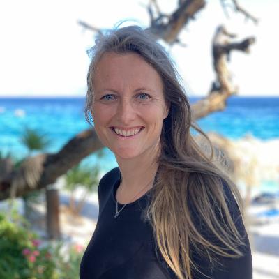 „Selbstverantwortung statt Ohnmacht: Anja Hecht über ihren Weg mit Hashimoto“