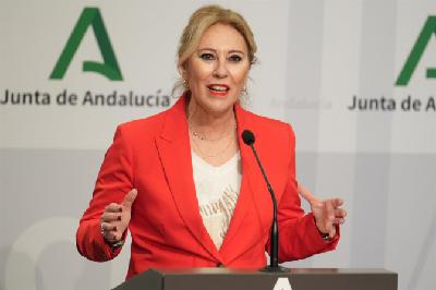 Carolina España: "En las próximas siete u ocho semanas tendrán su revisión"