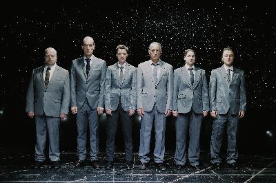 Schlosstheater Moers zum Loveparade-Stück