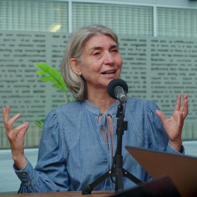 #2 - We zitten niet in oorlog, maar ook niet in vrede (met Lokke Moerel)