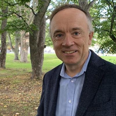 Tús Áite: 13ú Deireadh Fómhair