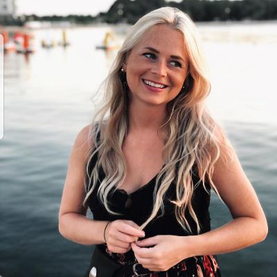 #11 Carlijn