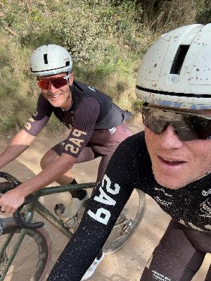Velofit podcast -  Mads Würtz og Thomas Bundgaard - dagen før Santa Vall, årest første gravelløb!